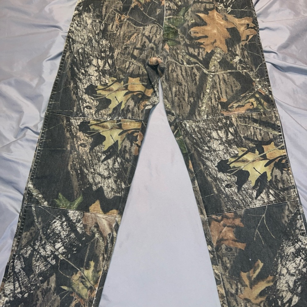 Wrangler Men's Camouflage Jeans - Brown and Green